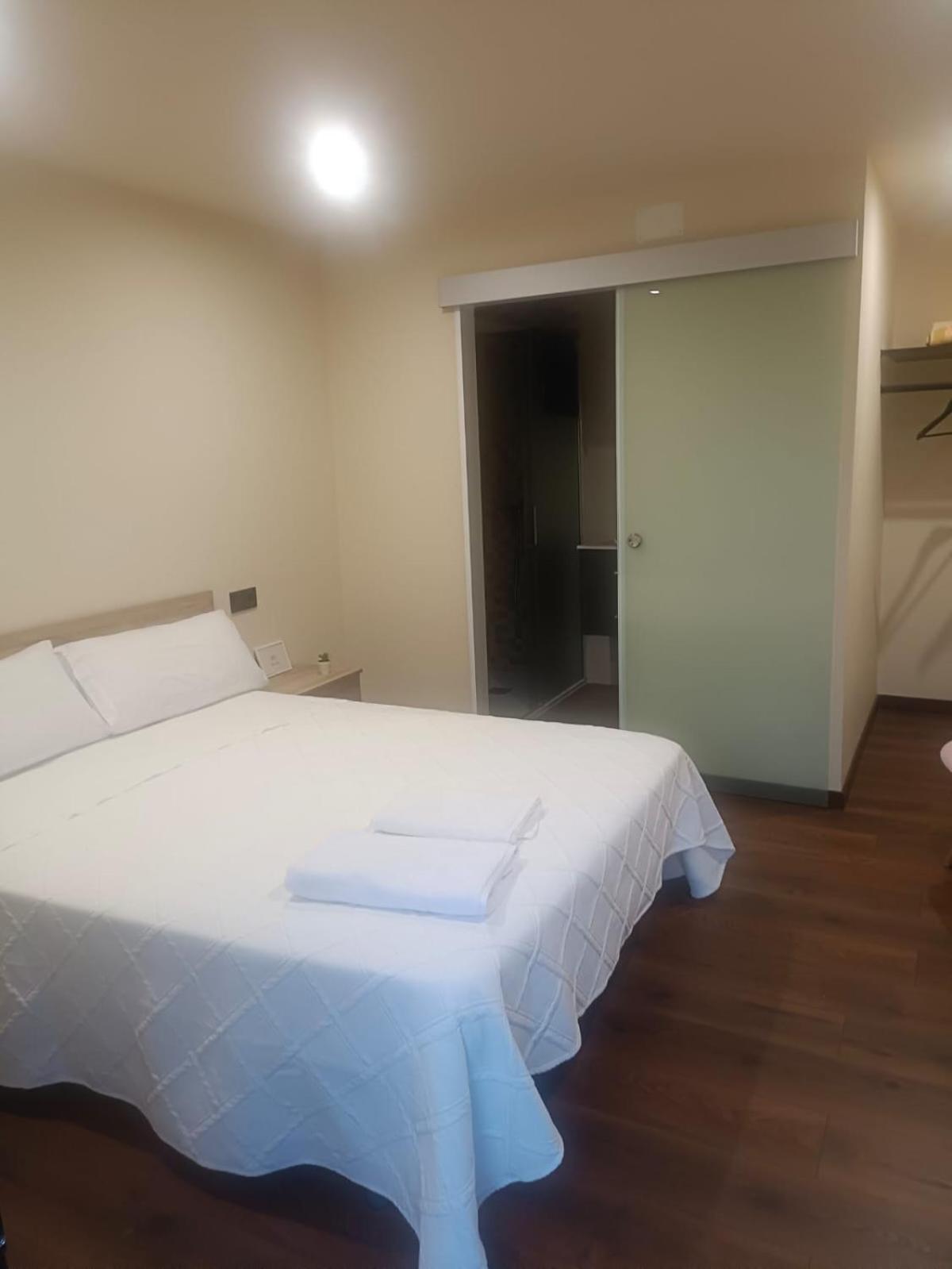 Albergue O Corisco レドンデーラ エクステリア 写真